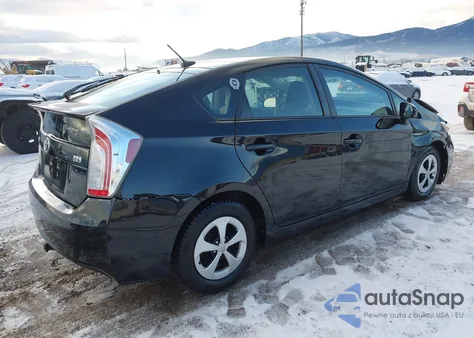 2014 Toyota Prius Three из США, поврежденный, VIN JTDKN3DU8E1807134